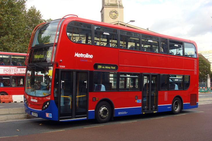 Autobus piętrowy w Londynie