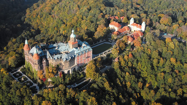 Zamek w Książu