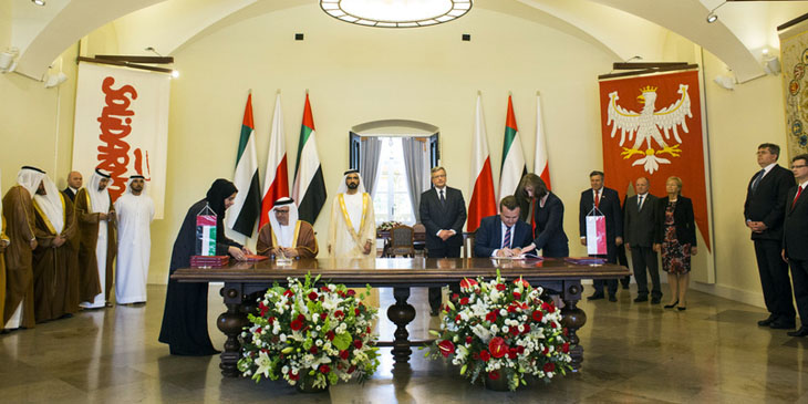 Podpisanie umowy turystycznej ze Zjednoczonymi Emiratami Arabskimi