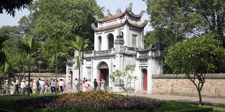Ho Chi Minh i Hanoi