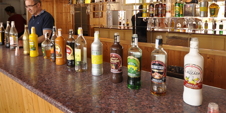 Rum z trzciny cukrowej
