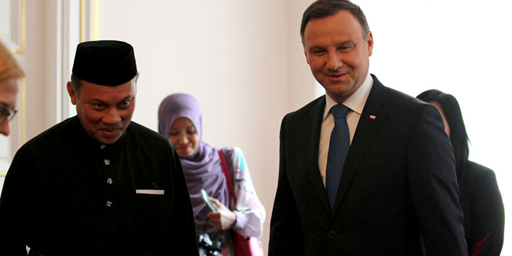 Ahmad Fadil Shamsuddin, ambasador Malezji