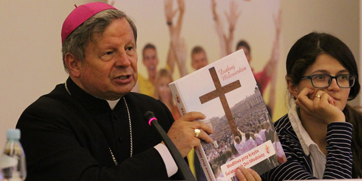 Biskup Henryk Tomasik, przewodniczący Rady ds. Duszpasterstwa Młodzieży przy Konferencji Episkopatu Polski.