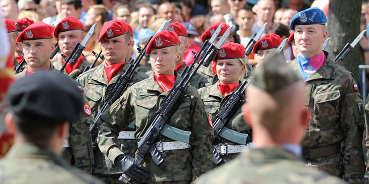 Defilada z okazji Święta Wojska Polskiego