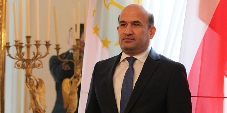 Maliksho Mahmadshoevich Nematov, ambasador Republiki Tadżykistanu w Polsce (z siedzibą w Berlinie).