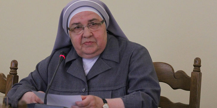 Siostra Maksymiliana Wojnar, sekretarz zarządu Rady Szkół Katolickich, na posiedzeniu Sejmowej Komisji Edukacji, Nauki i Młodzieży, w dniu 13 września 2016 r.