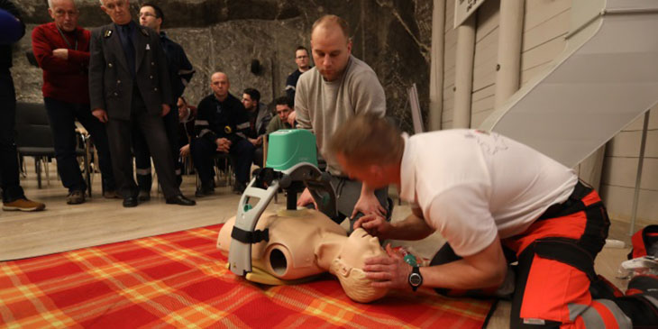 LUCAS - robot medyczny wykonujący masaż serca