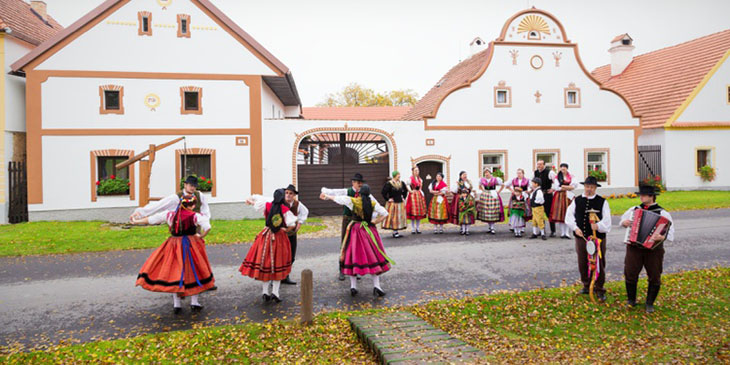 Holašovice
