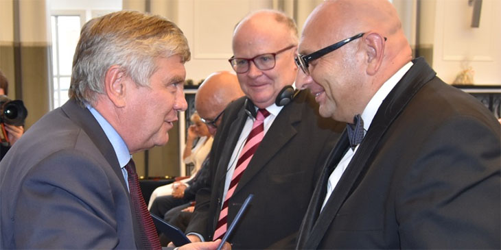 Po 21 latach pełnienia funkcji honorowego konsula Austrii w Łodzi odszedł ze stanowiska Szczepan Miłosz