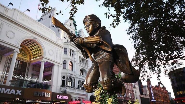 Harry Potter czaruje na Leicester Square