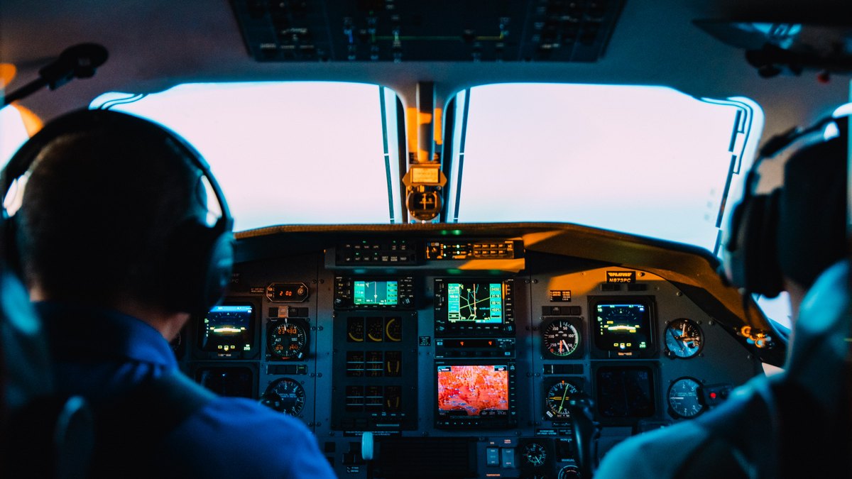 Kabina pilotów w samolocie