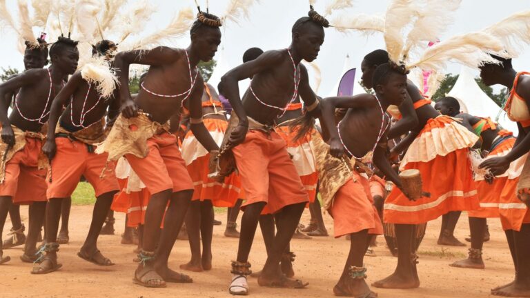 Tradycyjny taniec w Ugandzie