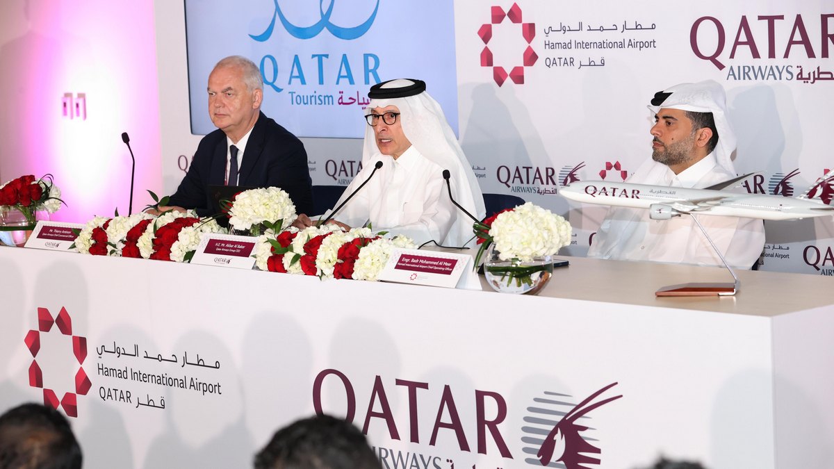 Qatar Airways na Arabian Travel Market (ATM) w Dubaju