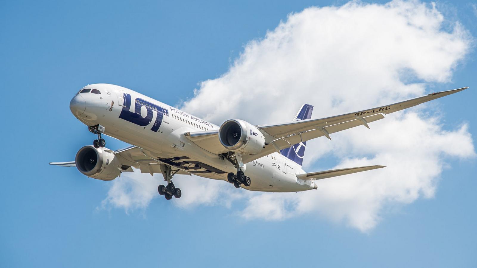 Boeing 787 Dreamliner PLL LOT