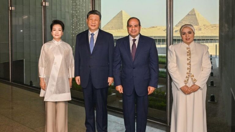 Xi Jinping odwiedził Wielkie Muzeum Egipskie
